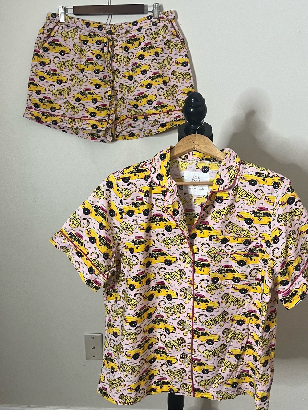 Print Fresh Women’s Pink Taxi/Leopard Print Organic Cotton Pajama Short Set Sz L